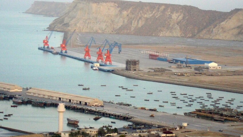 گوادر بندرگاہ کا منظر۔