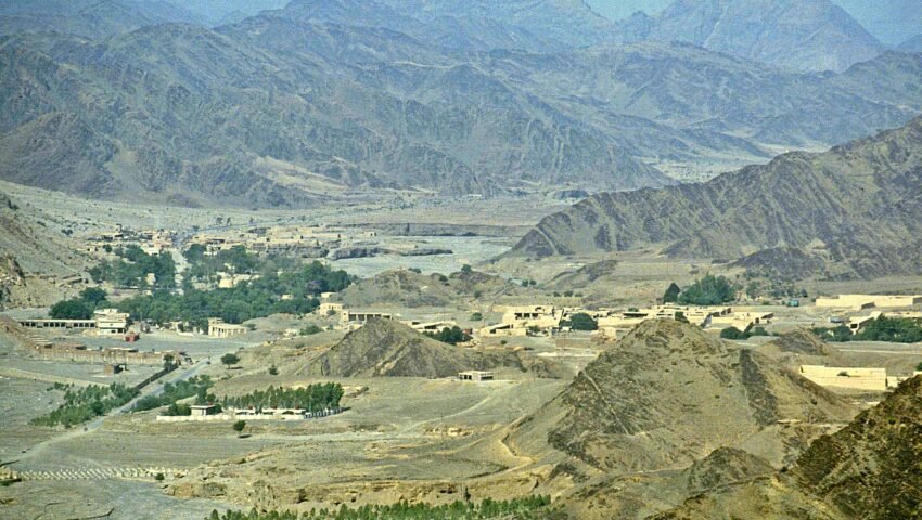 پاکستان افغانستان سرحد کے پہاڑی علاقے کا منظر