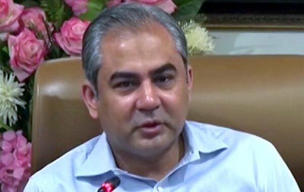 گورنر شپ کی “ناراضی” نے سیکیورٹی کے بیانیے کو سیاست کی لڑائی میں بدل دیا