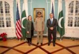 لائیو فیلڈ مارشل عاصم منیر آج تہران جائیں گے: امریکہ-ایران مذاکرات میں پاکستان کی ثالثی دوبارہ سرگرم