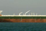 لائیو آبنائے ہرمز میں دو تیل بردار ٹینکرز آگ کی لپیٹ میں: ایرانی بحری کانوں کا دھماکہ، امریکی ڈرون بھی مار گرایا